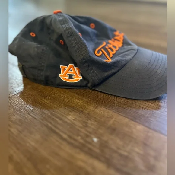 Titleist NCAA Auburn Tigers Hat